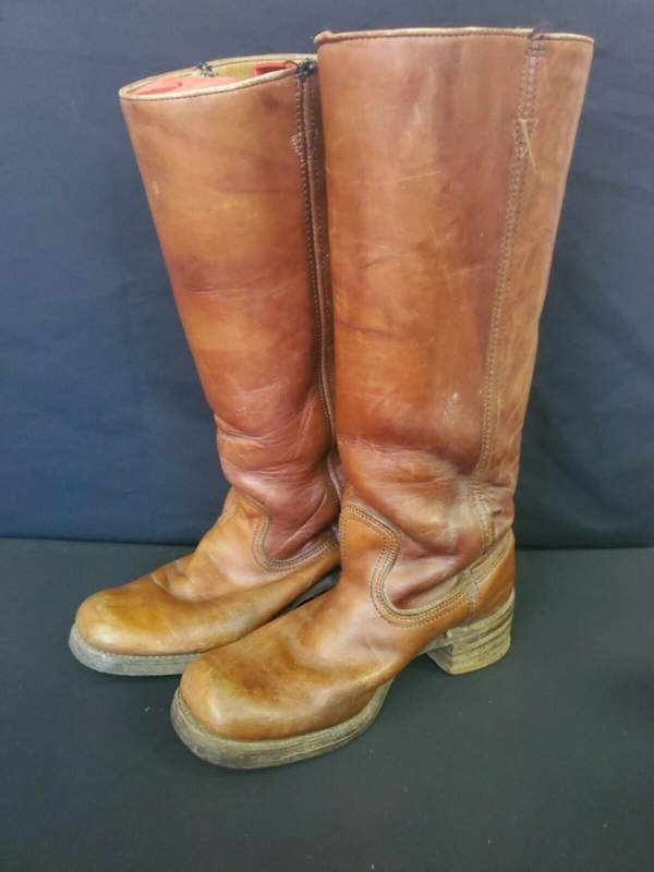 Vintage 1970s Frye Women's Riding Boots Size 6 1/2 - Storage Discoveries